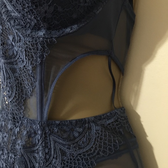 Victoria's Secret Very Sexy Corset Bustier. NWT - Picture 6 of 12